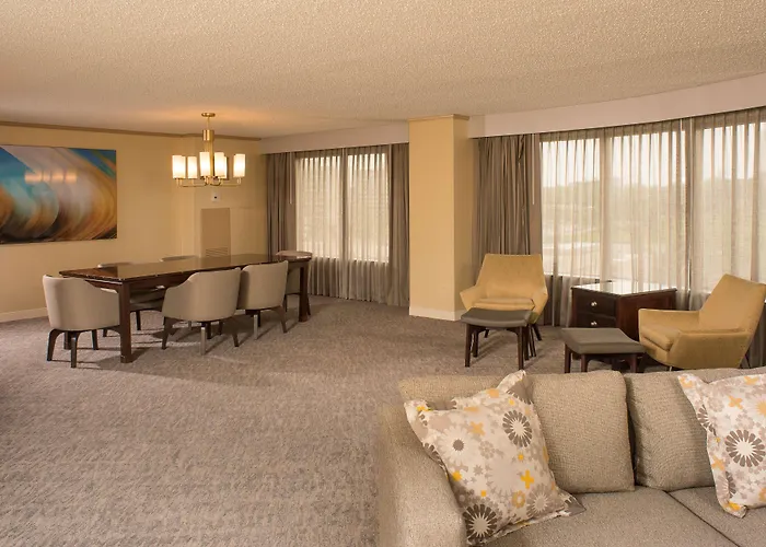 Doubletree By Hilton - Warren Place 4* Tulsa