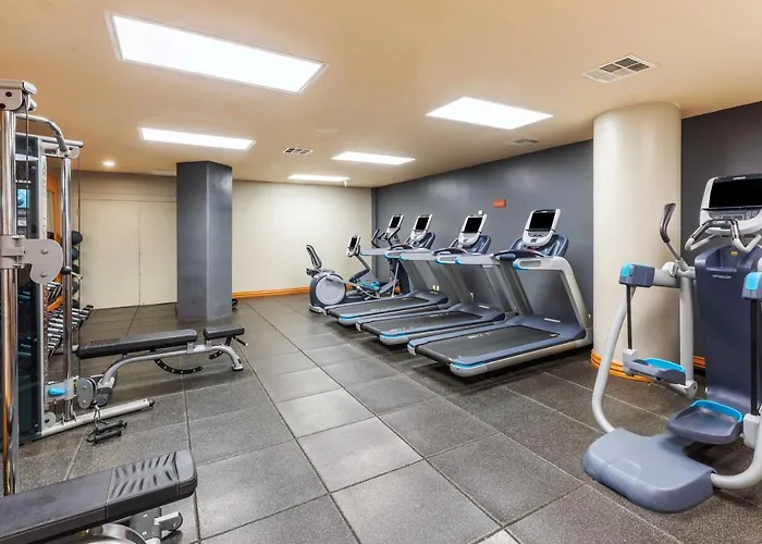 Doubletree By Hilton - Warren Place 4*