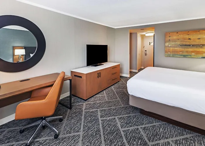 Hotel Doubletree By Hilton - Warren Place 4*