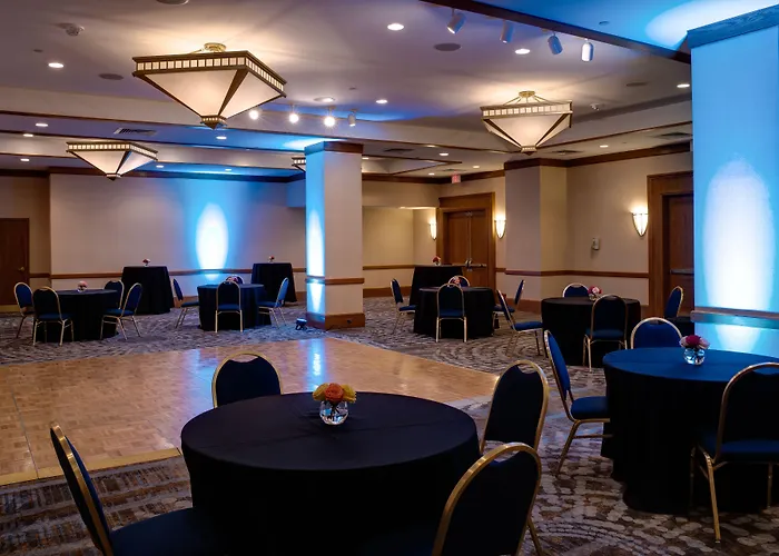 Doubletree By Hilton - Warren Place Hotel 4*