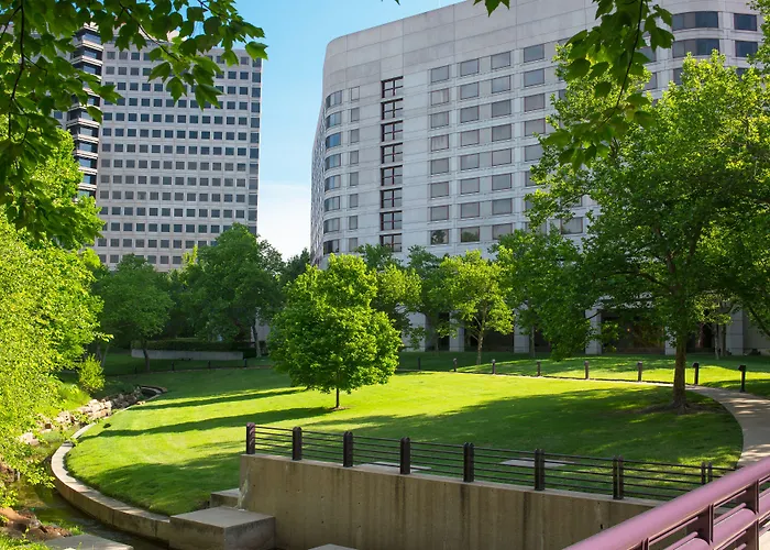 Doubletree By Hilton - Warren Place 4*
