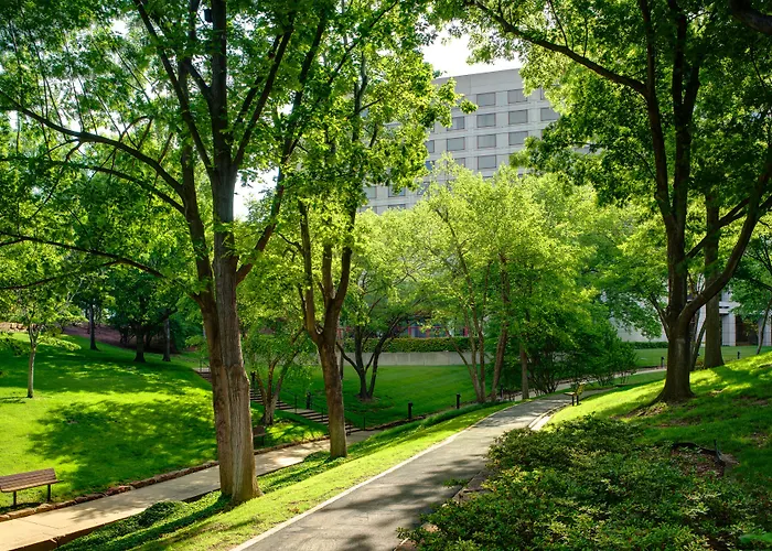 Doubletree By Hilton - Warren Place